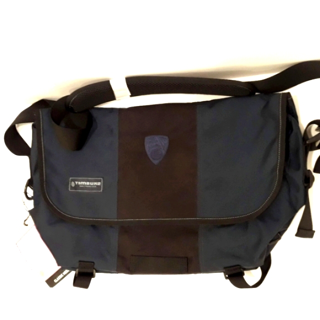 New Pac-12 Timbuk2 Classic Messenger Bag Medium Dusk Blue & Black